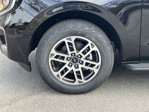 New 2026 Ford Expedition Max Active image 27