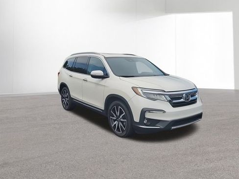 Used 2019 Honda Pilot Touring image 2