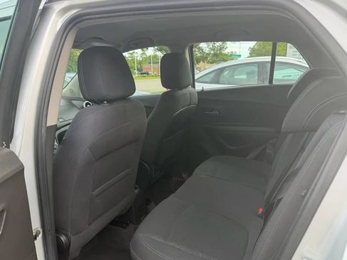Used 2016 Chevrolet Trax LS FWD image 24