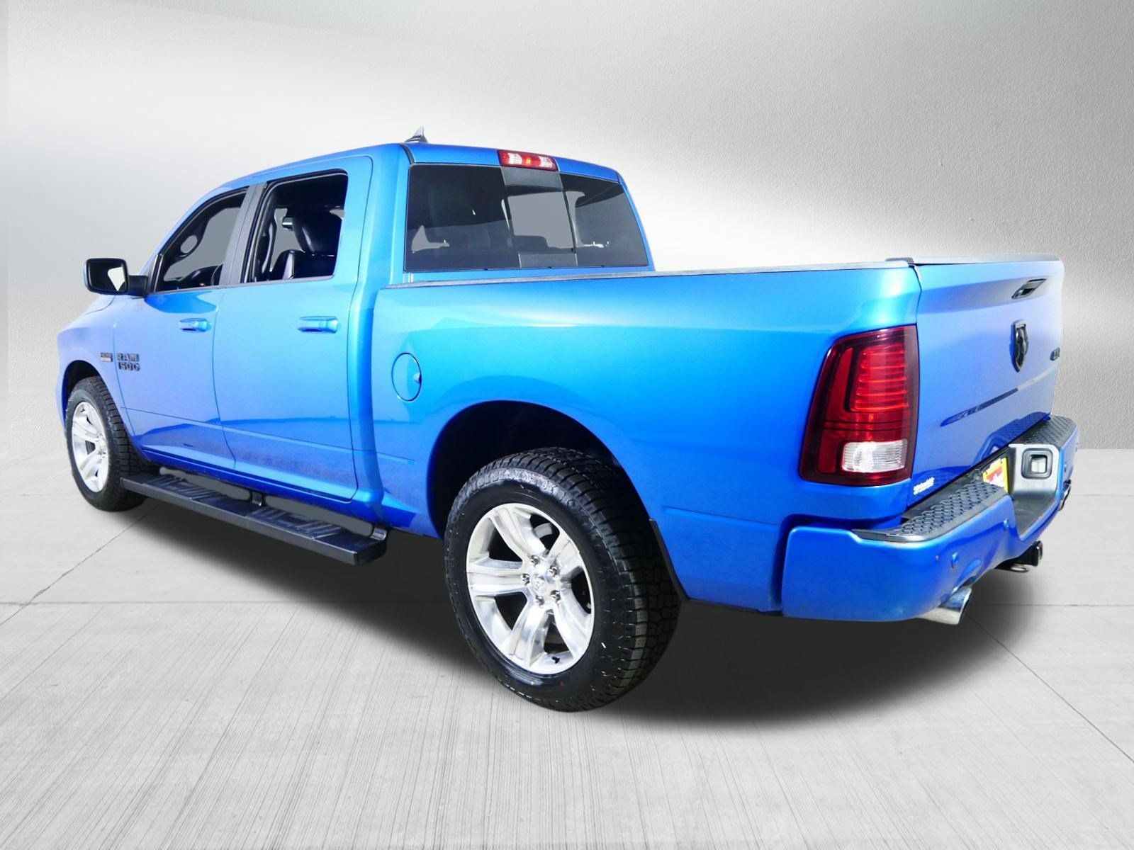 Used 2018 RAM 1500 Sport w/ Hydro Blue Sport Package AWD/4WD image 5