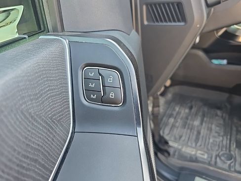 Used 2021 Ford F150 Platinum w/ Equipment Group 701A High AWD/4WD image 13