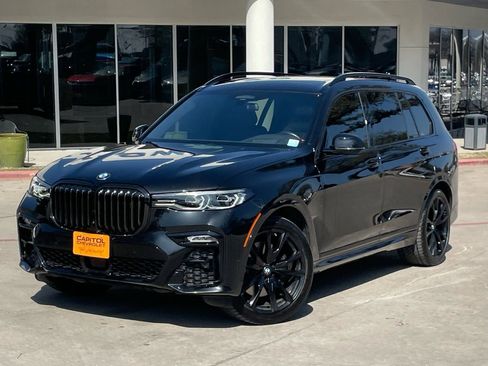 Used 2022 BMW X7 xDrive40i w/ M Sport Package image 12