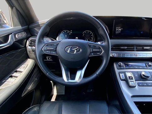 Used 2022 Hyundai Palisade Calligraphy w/ Cargo Package FWD image 6