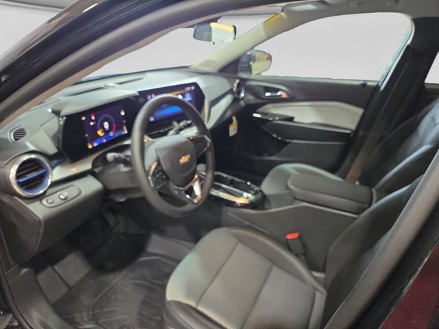 New 2026 Chevrolet Trax LT w/ LT Convenience Package FWD image 25