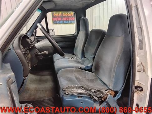 Used 1995 Ford F150 4x4 Regular Cab image 10