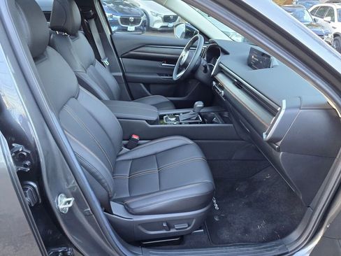 Certified 2025 MAZDA CX-50 AWD 2.5 Hybrid w/ Premium Pkg image 12