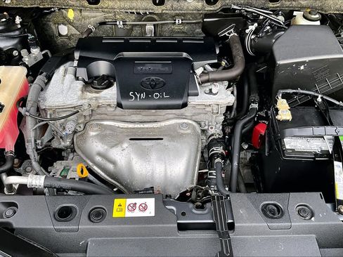 Used 2018 Toyota RAV4 Limited image 31