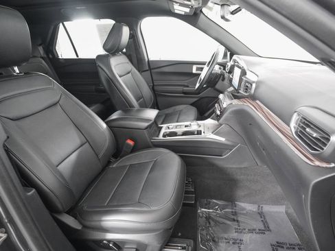 Used 2020 Ford Explorer Limited w/ Class III Trailer Tow Package image 19