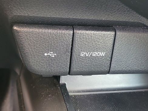 Used 2024 Toyota Camry SE FWD image 26