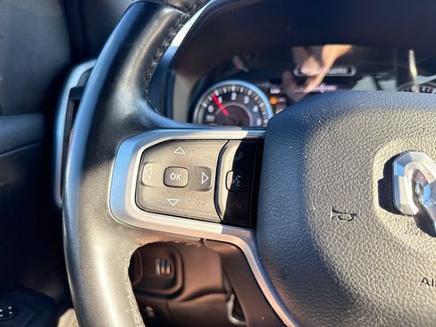Used 2022 RAM 1500 Big Horn AWD/4WD image 17