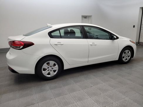 Used 2018 Kia Forte LX FWD image 10