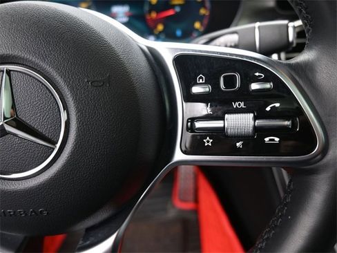 Used 2023 Mercedes-Benz C 300 4MATIC Coupe image 2