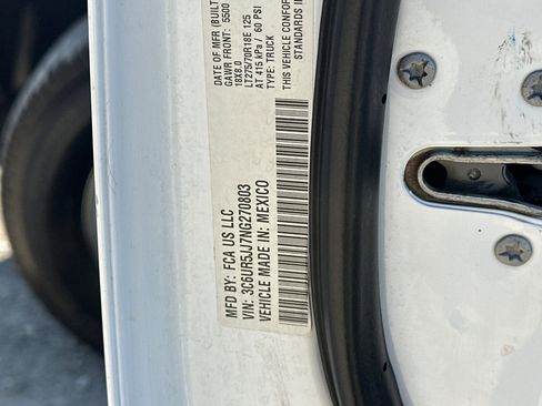 Used 2022 RAM 2500 Lone Star w/ Safety Group B image 28