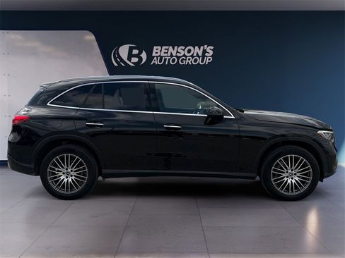 Used 2024 Mercedes-Benz GLC 300 4MATIC image 6