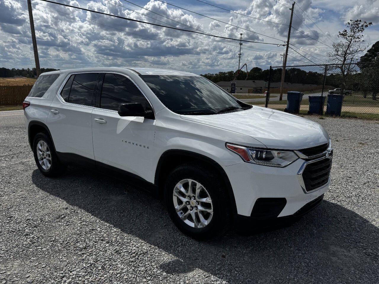 Used 2020 Chevrolet Traverse LS w/ LPO, Floor Liner Package FWD image 5