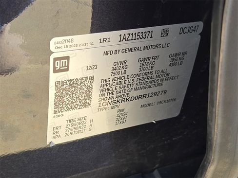 Used 2024 Chevrolet Tahoe RST w/ Luxury Package image 36