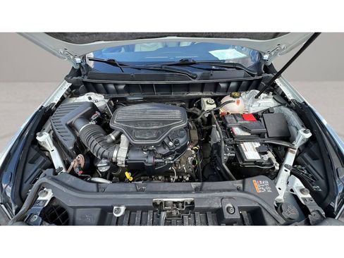 Certified 2017 Cadillac XT5 Luxury w/ Driver Awareness Package AWD/4WD image 33