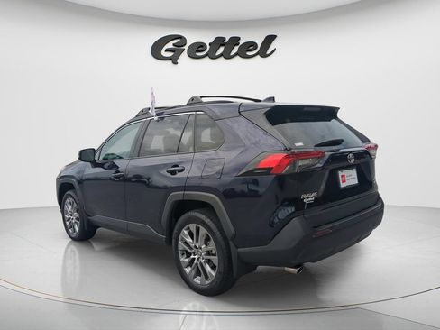Used 2025 Toyota RAV4 XLE Premium AWD/4WD image 6