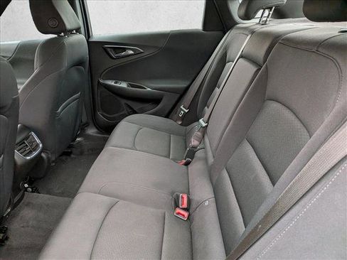 Used 2022 Chevrolet Malibu LT image 15