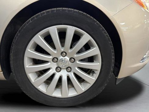 Used 2012 Buick Regal Leather image 24