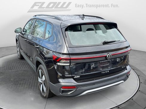Used 2025 Volkswagen Taos S image 5
