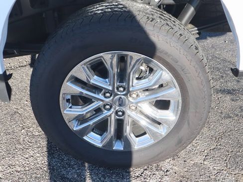 New 2025 Ford F150 Lariat w/ Equipment Group 501A Mid image 28