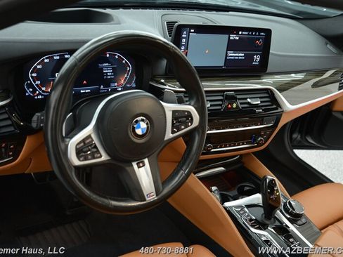 Used 2022 BMW M550i xDrive w/ Executive Package AWD/4WD image 14