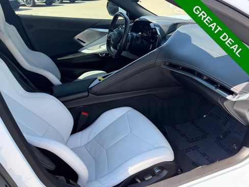 Used 2021 Chevrolet Corvette Stingray Preferred Cpe w/ Z51 Performance Package RWD image 32