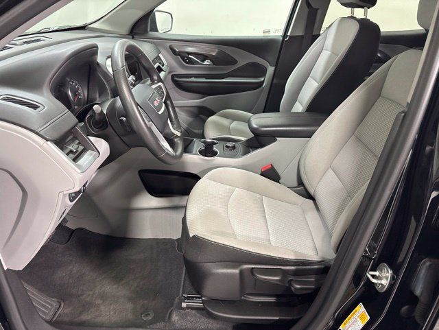 Used 2024 GMC Terrain SLE FWD image 40