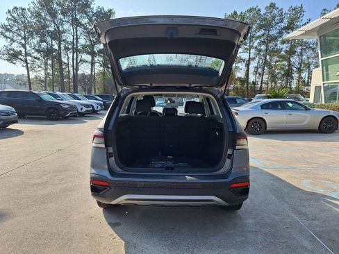 New 2026 Volkswagen Taos S image 23