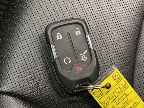 Used 2022 GMC Terrain Denali image 28