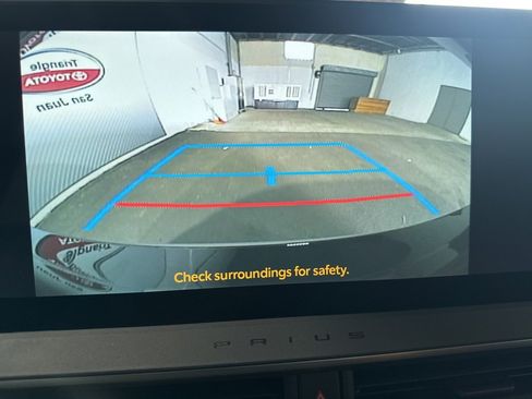 Used 2025 Toyota Prius XSE image 46