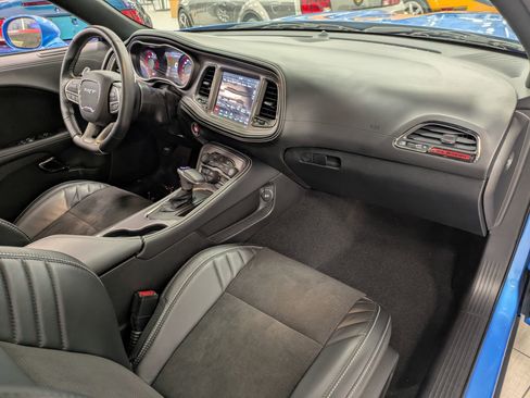 Used 2023 Dodge Challenger SRT Hellcat image 31