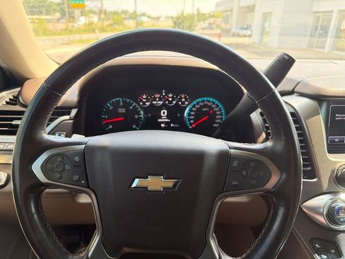 Used 2017 Chevrolet Tahoe Premier AWD/4WD image 14