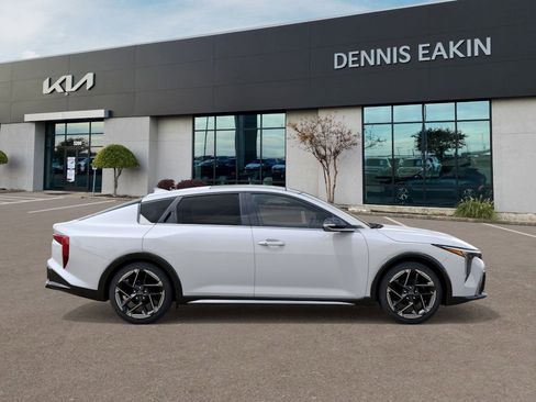 New 2026 Kia K4 GT-Line image 7