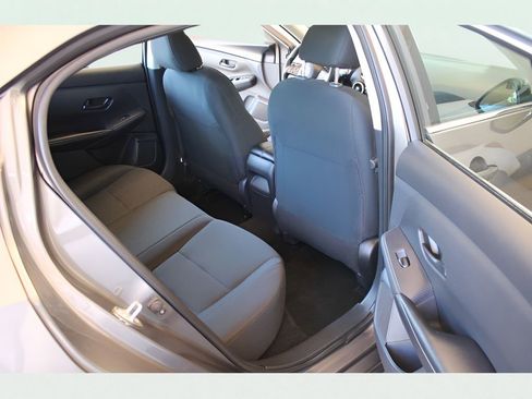 Used 2024 Nissan Sentra S image 15