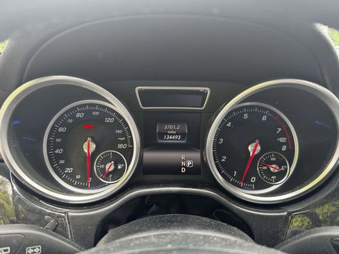 Used 2017 Mercedes-Benz GLS 550 4MATIC image 30