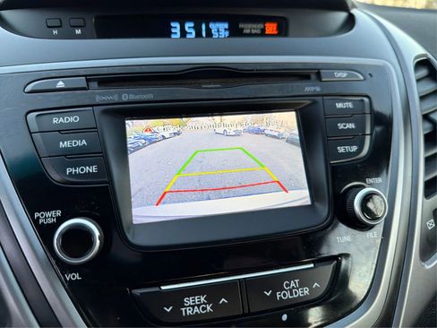 Used 2016 Hyundai Elantra Value Edition image 32