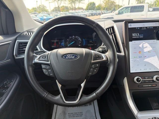 Used 2021 Ford Edge SEL AWD/4WD image 25