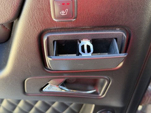 Used 2018 Mercedes-Benz G 63 AMG 4MATIC image 40