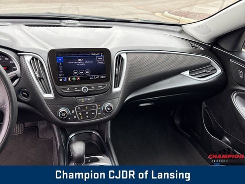 Used 2023 Chevrolet Malibu LT image 29