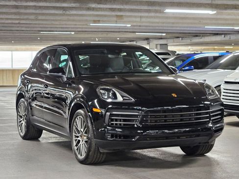 Used 2022 Porsche Cayenne S image 7