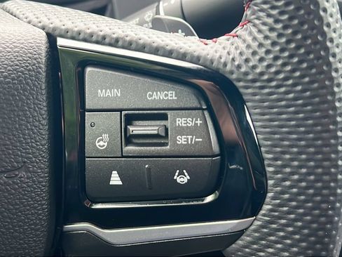 Used 2025 Honda Ridgeline Black Edition image 21