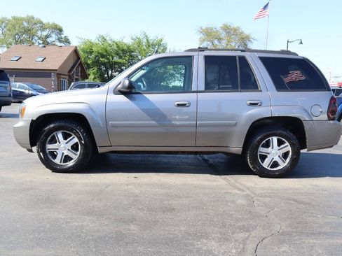 Used 2007 Chevrolet TrailBlazer LT w/ LT Preferred Equipment Group AWD/4WD image 2