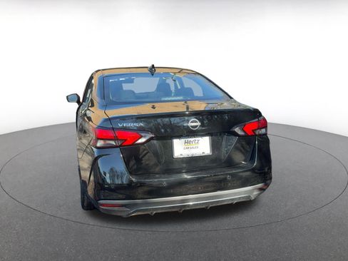 Used 2025 Nissan Versa SV image 15