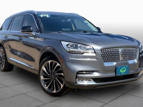 Used 2022 Lincoln Aviator Reserve w/ Equipment Group 201A AWD/4WD image 3