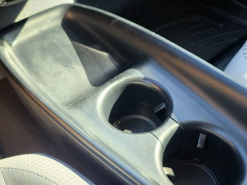 Used 2017 Toyota Prius Two image 35