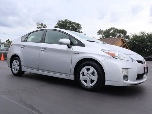 Used 2011 Toyota Prius Three w/ Navigation Pkg FWD image 7