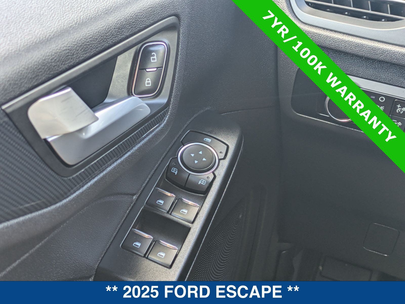 Certified 2025 Ford Escape ST-Line FWD image 24