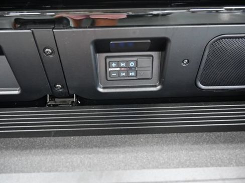 New 2026 GMC Sierra 2500 AT4X w/ LPO, Black Badging Package AWD/4WD image 18